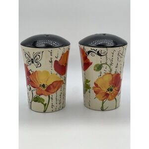 CIC Poppy Flower Salt & Pepper Shakers Set Black Top 5" Tall Ceramic‎ Floral